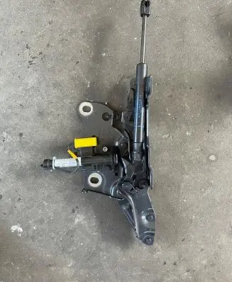 BMW X5 G05 Engine bonnet/hood hinges 7418202