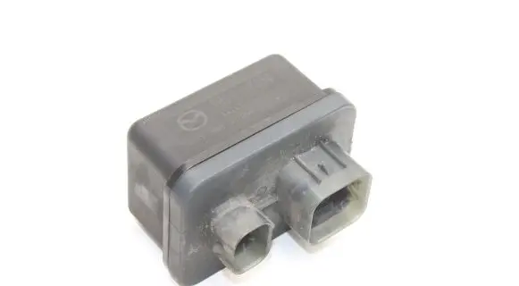 Mazda 3 II Glow plug pre-heat relay SH0118650