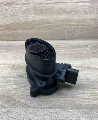 BMW 3 E46 Mass air flow meter 7787076 0928400468
