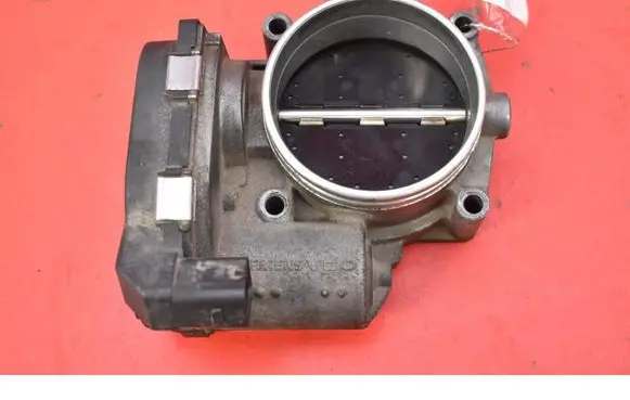 BMW 7 F01 F02 F03 F04 Throttle body valve 75561180