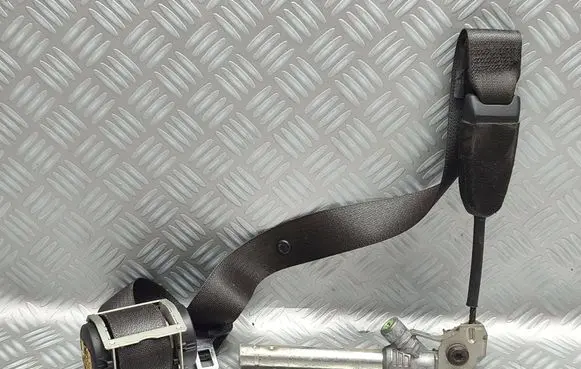 Opel Corsa D Front seatbelt 13290236
