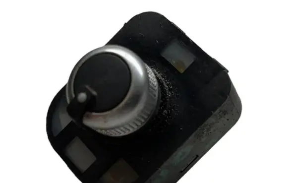Audi A3 S3 8V Wing mirror switch 8V09595650