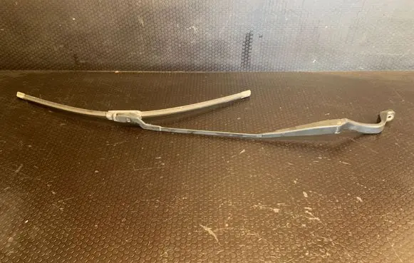 Ford S-MAX Front wiper blade arm 6M2117526AB