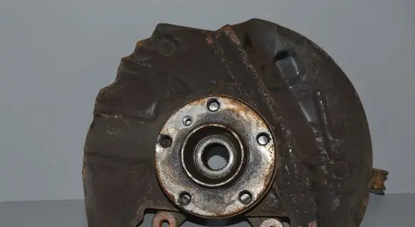 BMW X5 E53 Front wheel hub