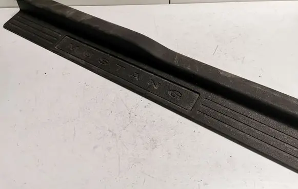 Ford Mustang V Front sill trim cover 4R336313200BMW