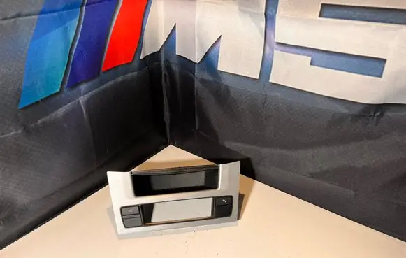 BMW 5 E60 E61 Glove box 9156030 52850610