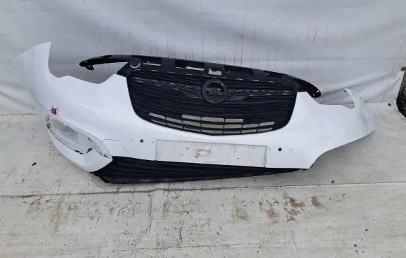 Opel Combo E Front bumper