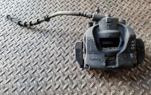 Land Rover Range Rover Evoque L538 Front brake caliper