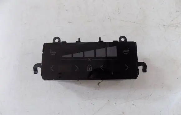 Volvo XC90 Seat heating switch 32350322