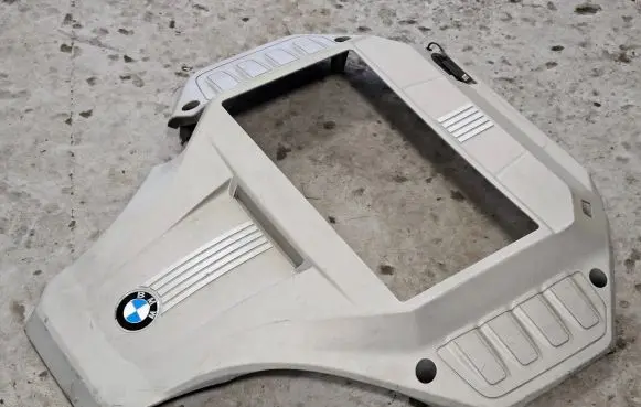 BMW X6 E71 Engine cover (trim) 7591648