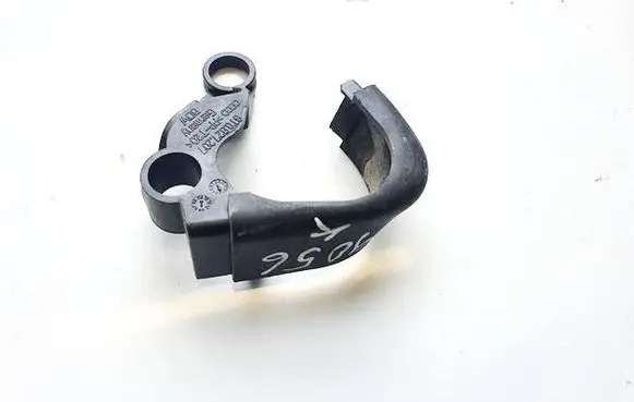 Audi A5 8T 8F Other interior part 8t0827207