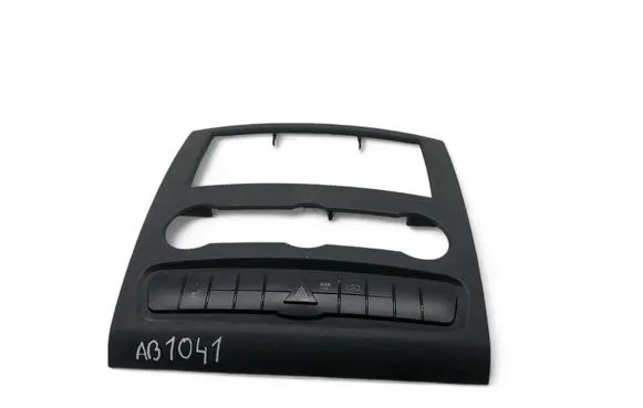 Mercedes-Benz Sprinter W906 Hazard light switch A9069051501