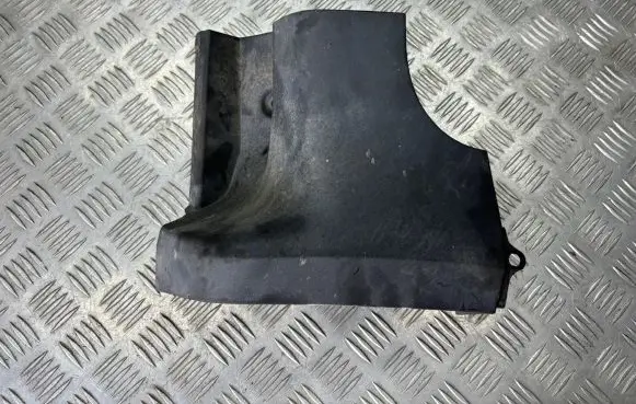 Volvo XC90 Side skirt front trim 