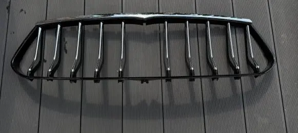 Maserati Ghibli Front grill 670097576