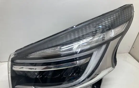 Renault Trafic III (X82) Headlight/headlamp 260608582R 1EE01403101 0140310103073880