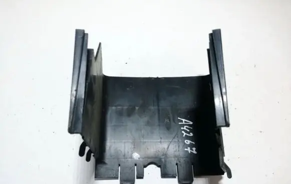 Skoda Octavia Mk2 (1Z) Battery box tray 1k0915335c
