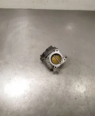 Subaru Legacy Throttle valve SERA52601 0301