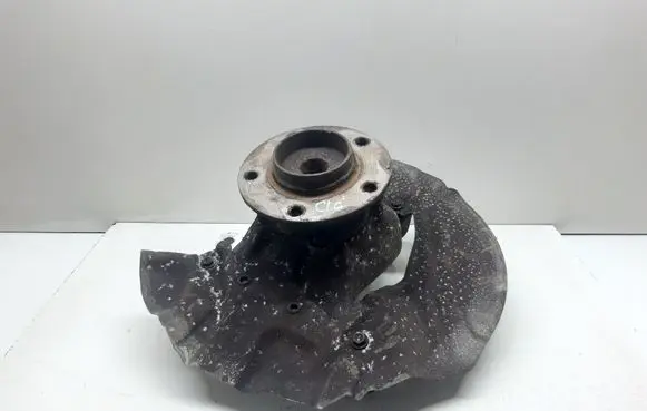 BMW 7 E65 E66 Front wheel hub spindle knuckle