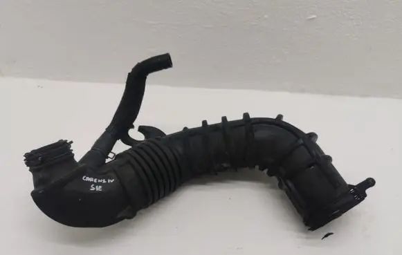 KIA Carens IV Air intake hose/pipe