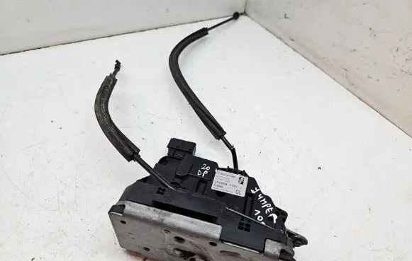 Citroen Jumper Front door lock 1350147080