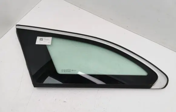 Peugeot 508 Rear side window
