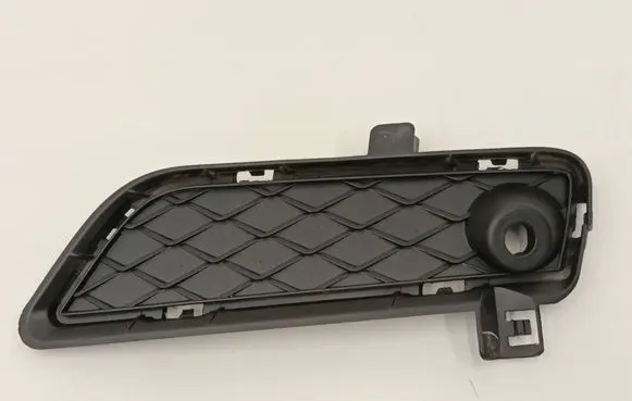BMW X3 F25 Front bumper lower grill 7249596 H105034