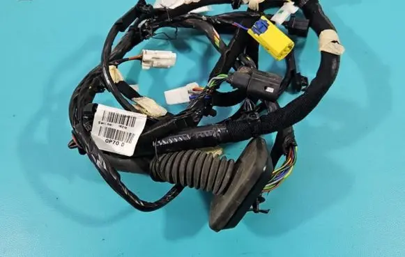 Hyundai i20 (GB IB) Front door wiring loom 91640-C8700 IMPRK1424029