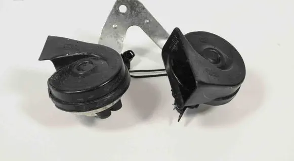 Opel Cascada Horn signal 13409130