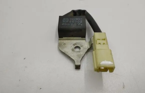 Toyota Avensis T250 Sensor 9008088002