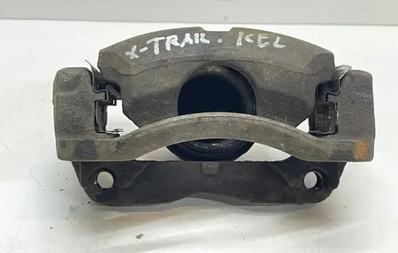 Nissan X-Trail T30 Front brake caliper
