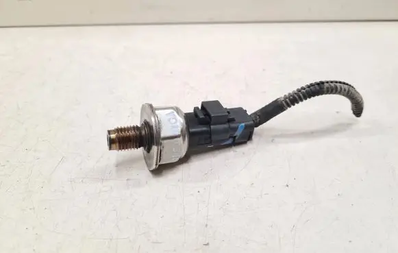 Volvo S40 Fuel pressure sensor 9658227880 55PP0603 0801566817