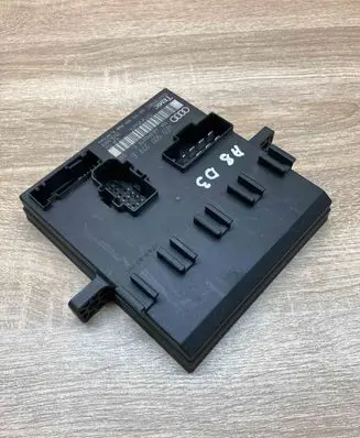 Audi A8 S8 D3 4E Light module LCM 4E0907279E 4E0910279E