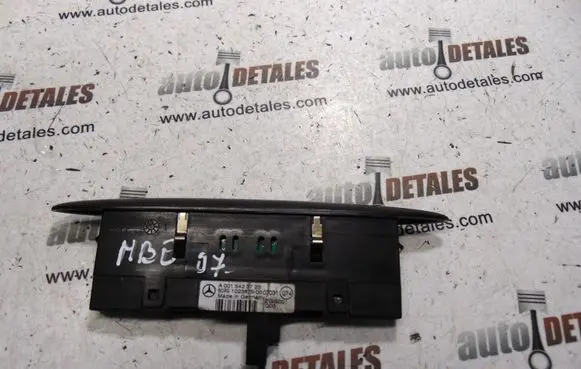 Mercedes-Benz E W211 Parking PDC sensor display screen A0015423723