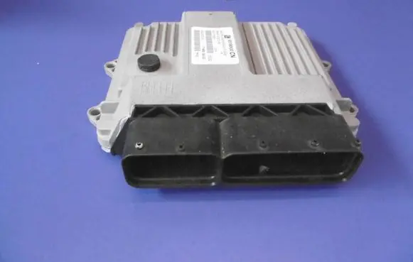 Opel Corsa D Engine control unit/module ECU 55198930 6C27PD6H 7160016302