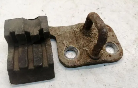 Ford Transit Rear door lock loop/hook striker YC15V441A07A