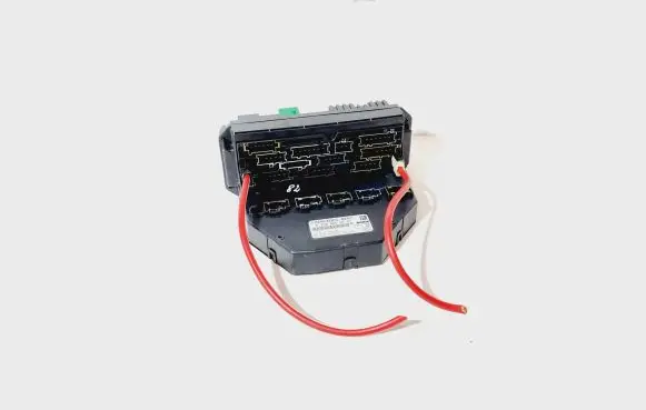 Mercedes-Benz C W204 Fuse module A2049009501 A2045459601 A2044423700