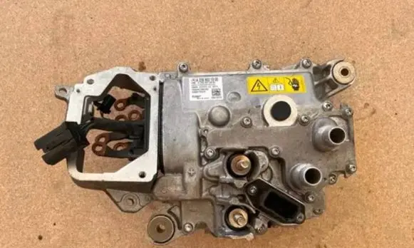 Mercedes-Benz GLS X167 Hybrid / electric car battery A2569001900 1B40A1300142 A2569010800