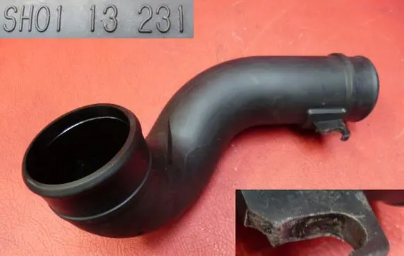 Mazda 6 Air intake hose/pipe SH0113231
