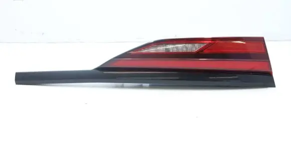BMW 2 F44 Tailgate rear/tail lights 7465469