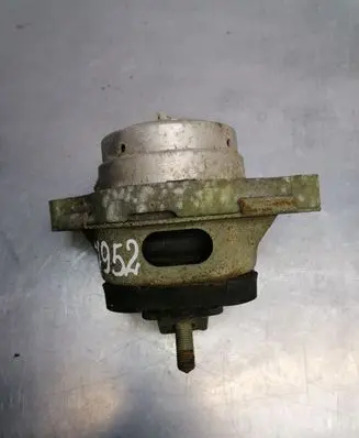 Land Rover Range Rover L322 Engine mount bracket 7H426A003AB