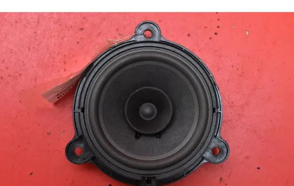 Renault Clio I Subwoofer speaker 