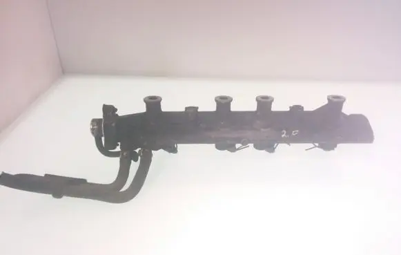 Renault Laguna I Fuel main line pipe 857013