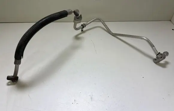 Ford Mustang V Air conditioning (A/C) pipe/hose AR3319A705BE