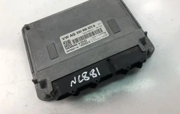 Volkswagen Polo Engine control unit/module ECU 03D906023B
