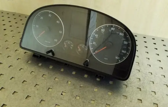 Volkswagen Touran I Speedometer (instrument cluster) 1T0920964A