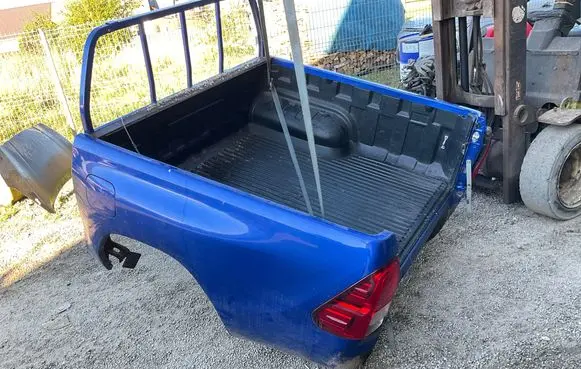 Toyota Hilux (N140, N150, N160, N170) Pickup box 