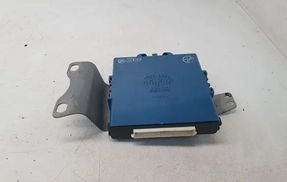Lexus IS 220D-250-350 Other control units/modules 8967053010 1012380081