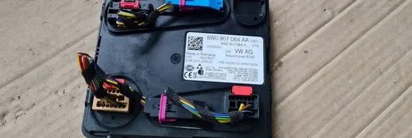 Audi A4 S4 B9 Central body control module 8W0907064AA 8W0907064A
