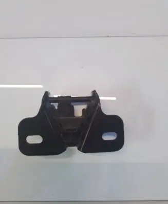 Rear door exterior handle/bracket
