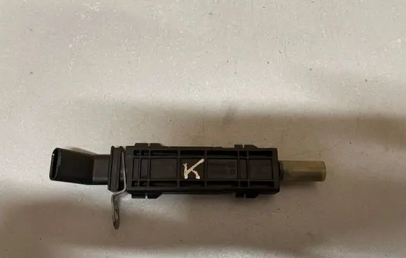 Opel Astra K Crankshaft position sensor 55578624